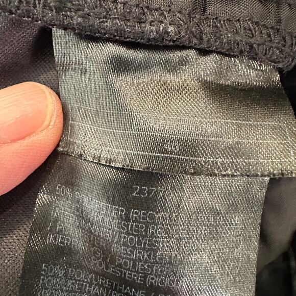 Baum und Pferdgarten Black Faux Leather Pants Size 8 Quilted Baggy Tapered $279 - Picture 14 of 14